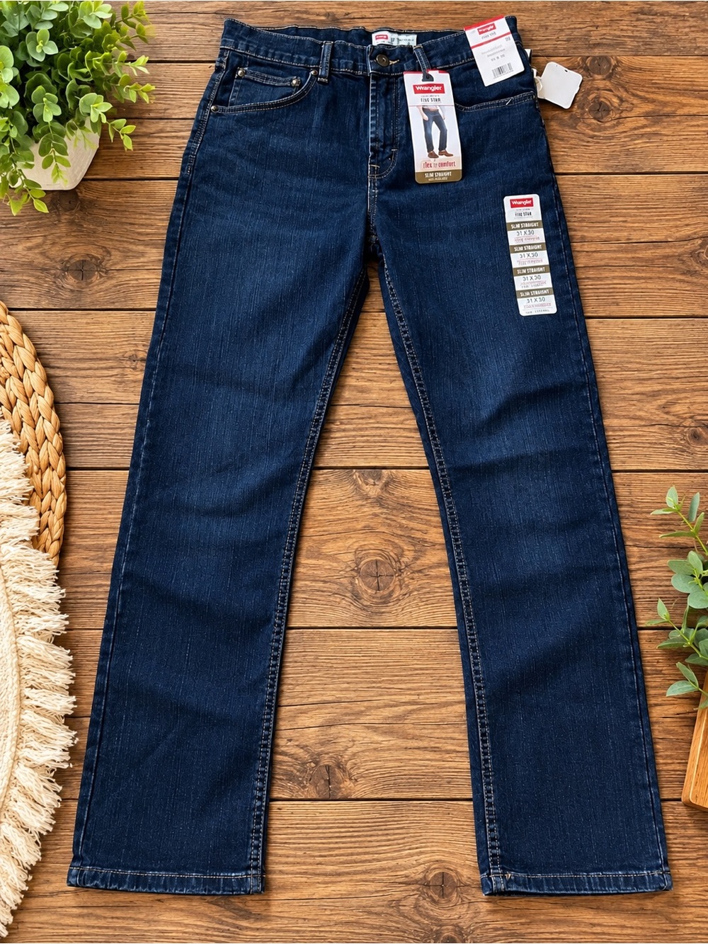 Wrangler Men's Dark Blue Straight Leg Jeans741